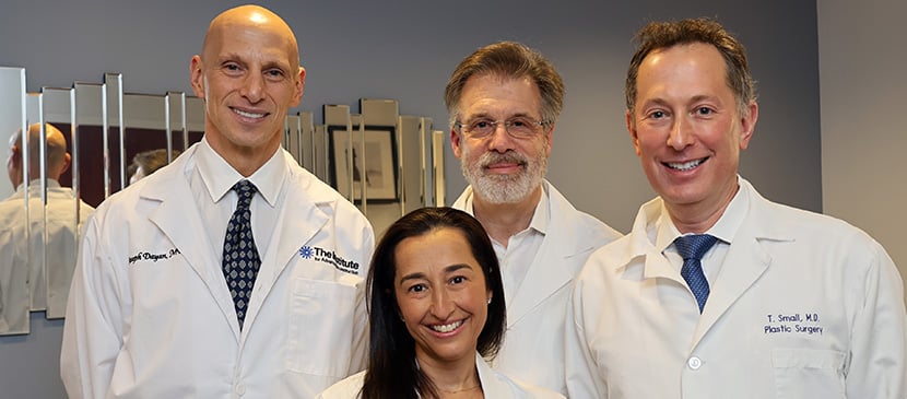 Group photo of doctors at Institute of Ohio